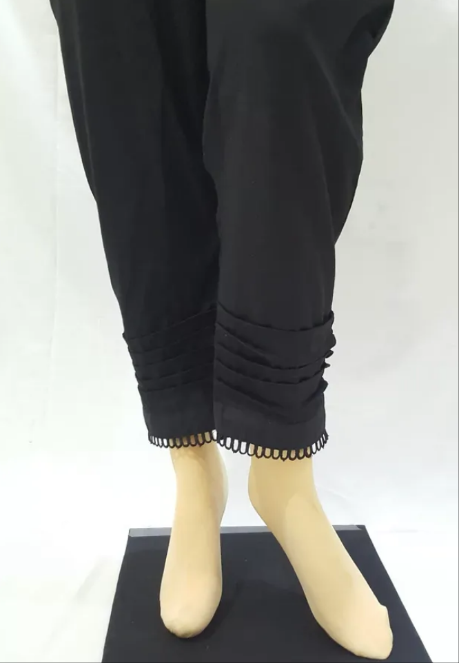 U lace with pintex straight trouser