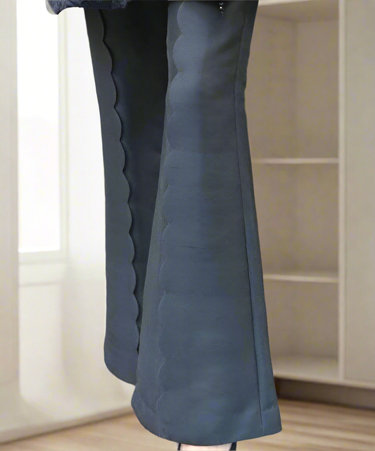 Stylist curly design bell bottom