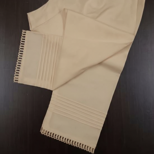 U lace with pintex straight trouser